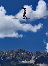 Slackliner Christian Waldner